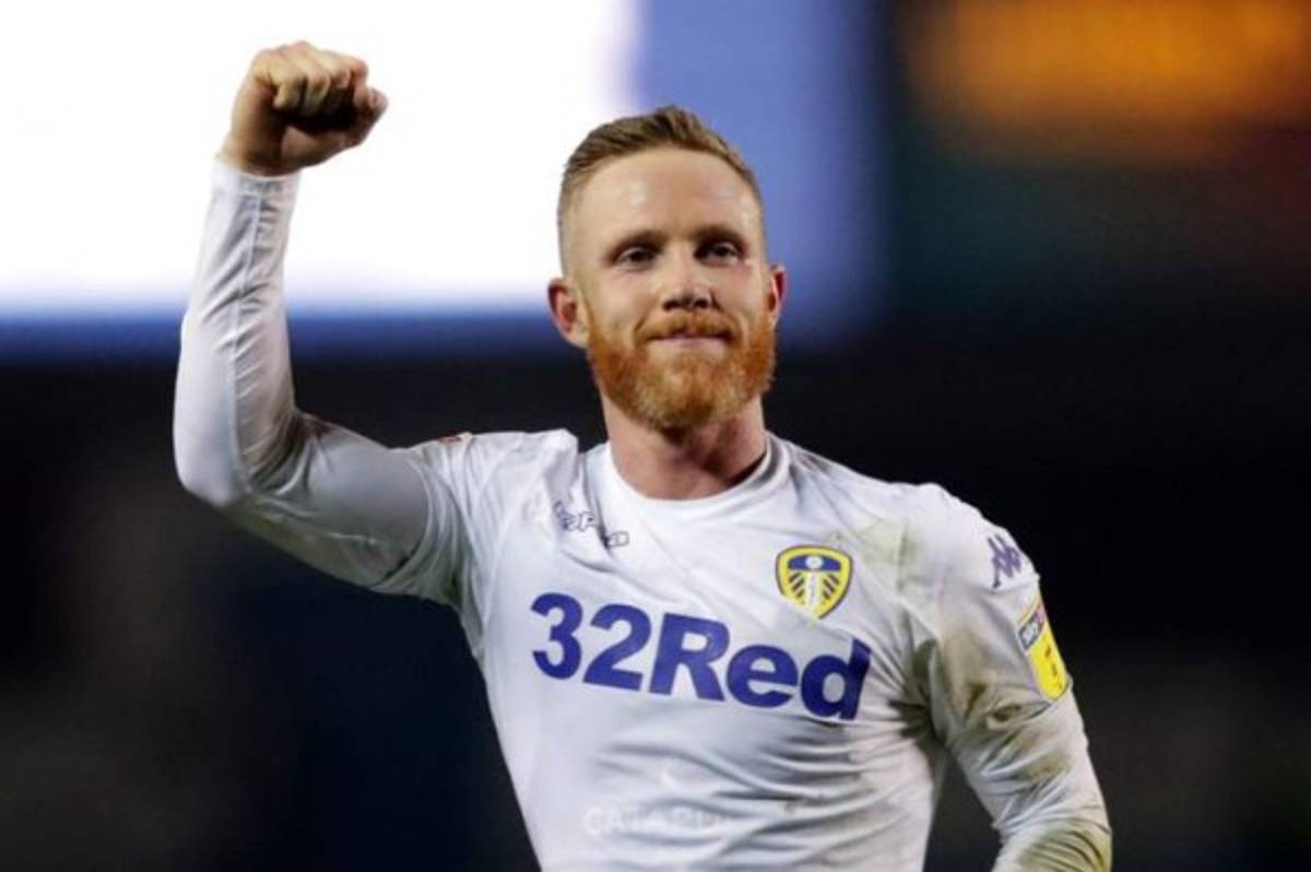 Un exReal Madrid: El loco 11 de Bielsa para ascender al Leeds United a la Premier League