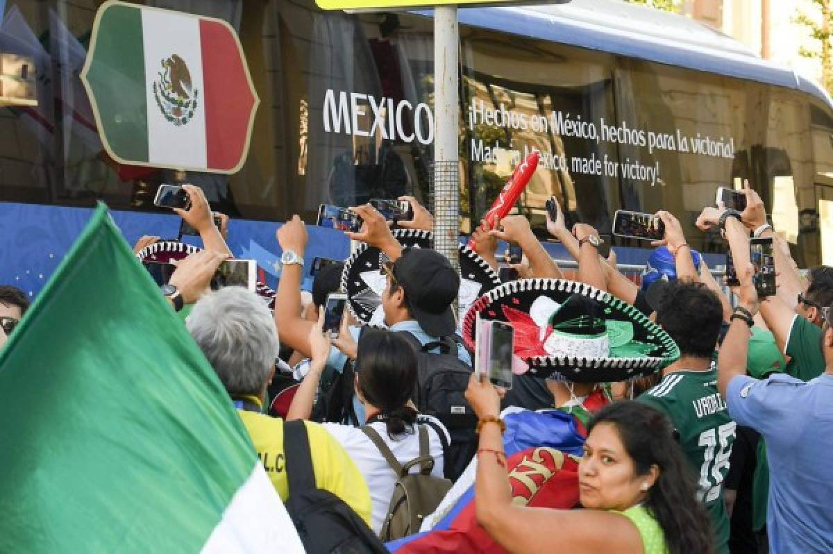 México es recibido por un gran número de aficionados en Rostov