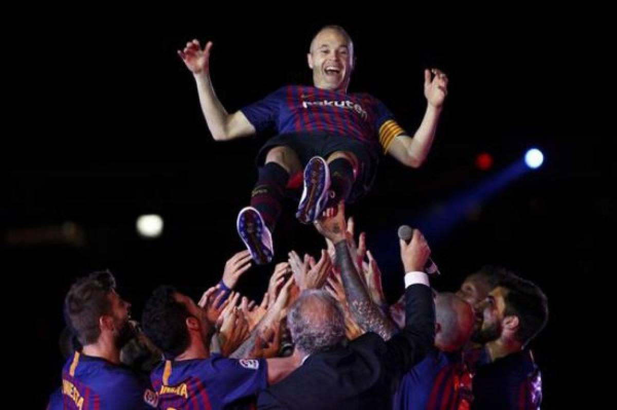 Digno homenaje: Así despidió Barcelona a su leyenda, Andrés Iniesta