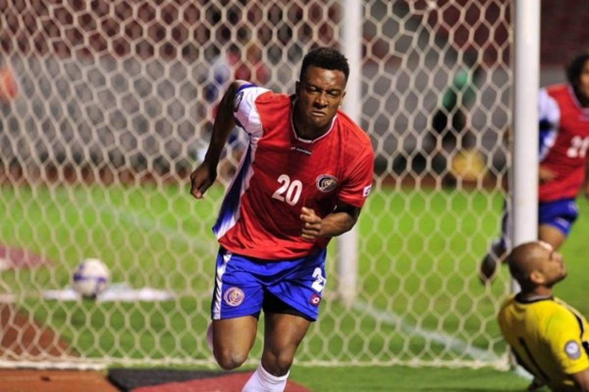 Los legionarios de Honduras y Costa Rica para el juego eliminatorio