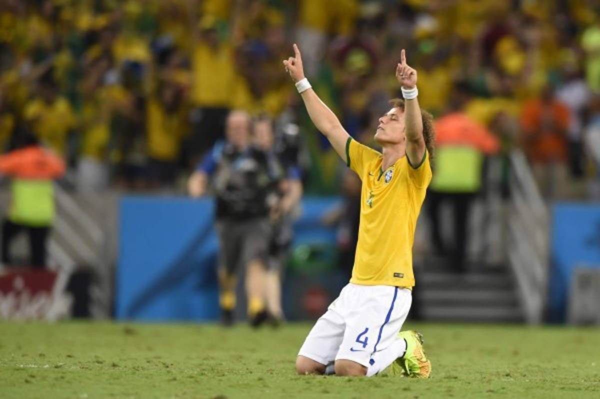 Brasil avanza a semifinales pidiendo la hora ante Colombia