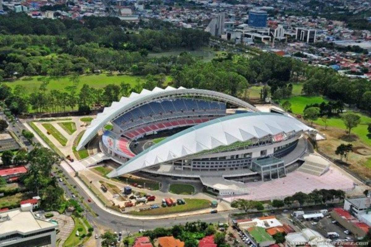 Nayib Bukele, presidente de El Salvador, promete construir el mejor estadio de toda Centroamérica