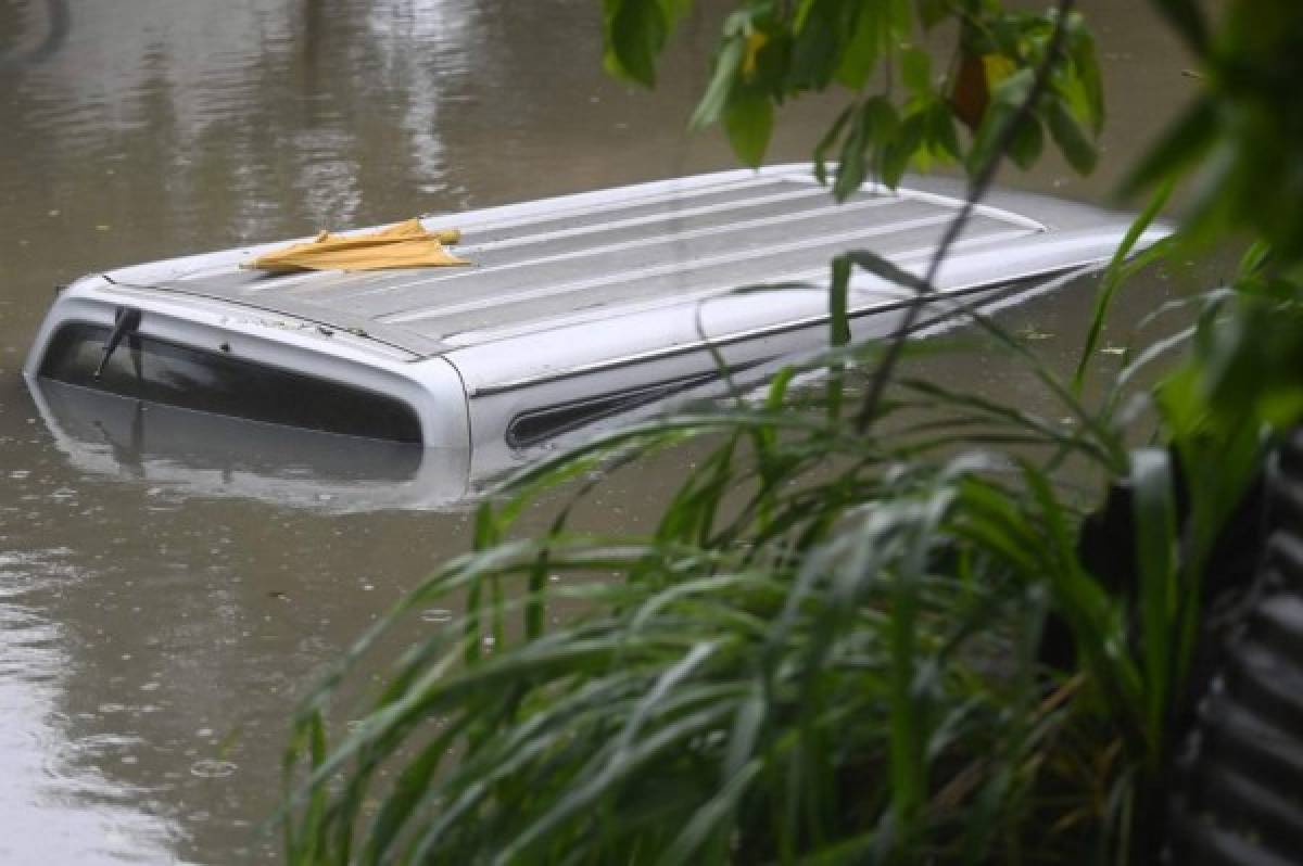 Impactantes imágenes de la tormenta que arrasó en El Salvador y dejó pérdidas humanas