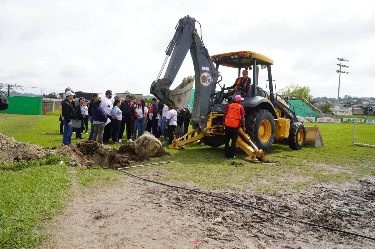 Los otros dos históricos estadios de Honduras que tendrán nueva grama; en uno la inversión es de 23.9 millones de lempiras