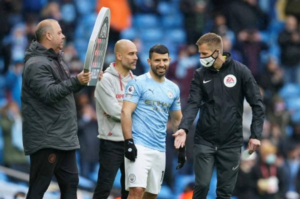 ¿Se va al Barcelona? La emotiva despedida del Manchester City al Kun Agüero en su estadio