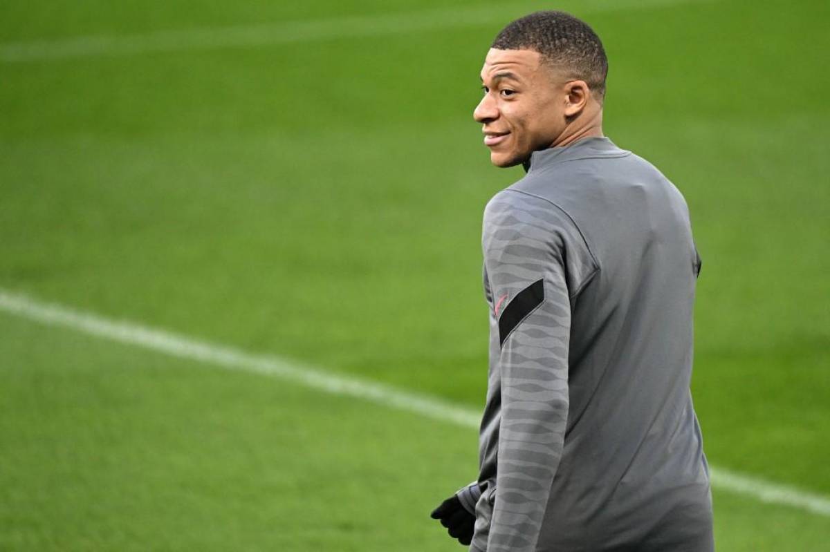 Bombazo en la previa del Real Madrid-PSG: Mbappé ya tiene decidido dónde jugará la temporada que viene