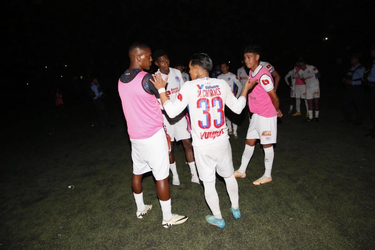 Bengston enfurecido, Troglio con dardazo y la decisión que tomó Olimpia: lo que pasó tras el apagón en Choluteca