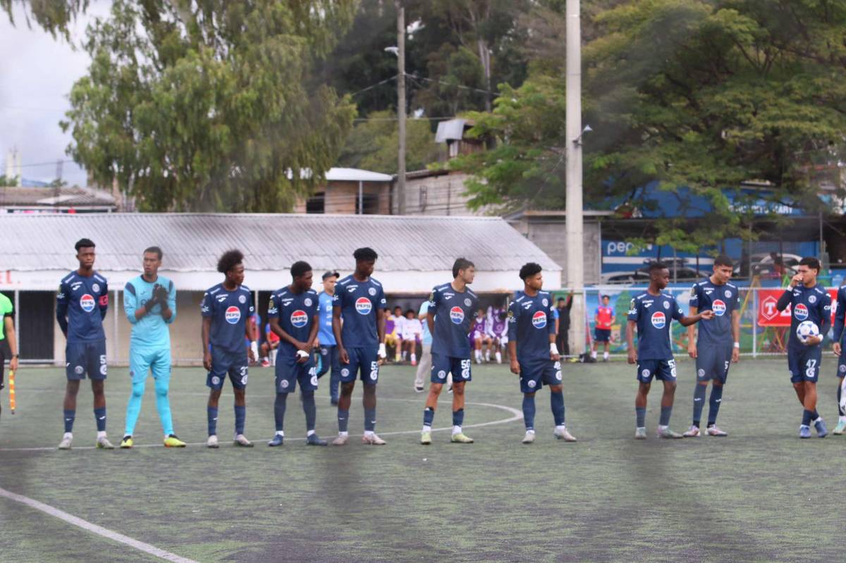 Goles, sorpresas e invitados: así se vivió el primer pulso de la gran final del torneo de reservas entre Motagua y Olimpia