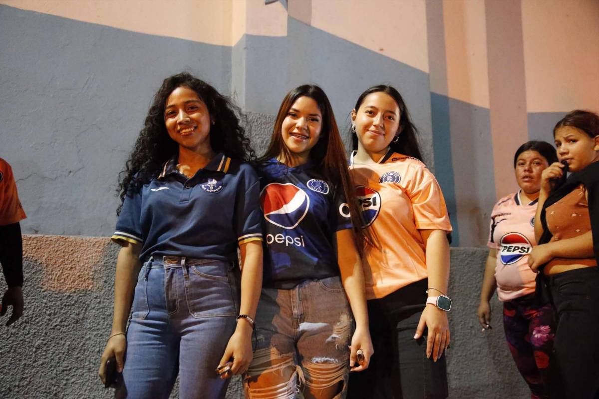 La belleza capitalina en su máximo esplendor disfrutó de la final entre Motagua vs Olimpia