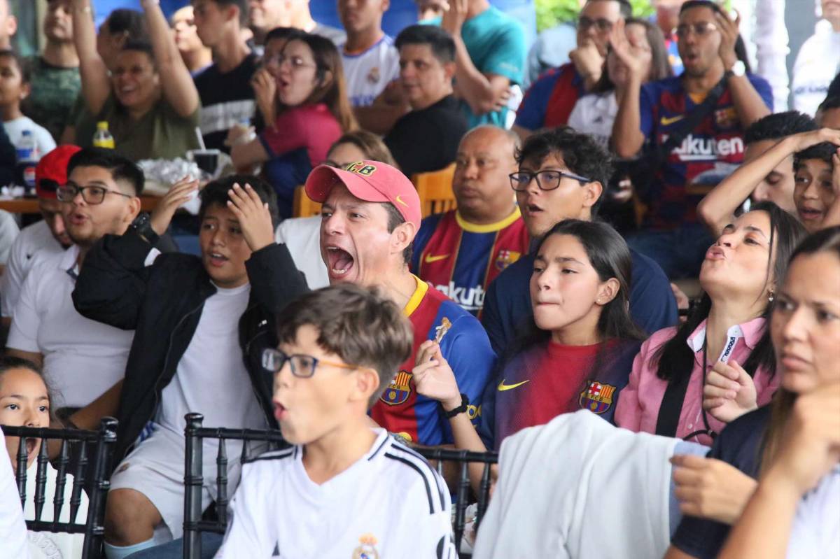 Caras largas, burlas, celebraciones y un “ahorcado”... ¡así se vivió el clásico Real Madrid vs Barcelona en el estadio virtual de DIEZ!