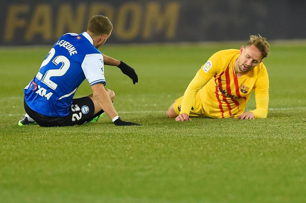 ¡Respira Xavi! Frenkie De Jong le salvó las papas al Barcelona que derrotó al Alavés en la Liga Española