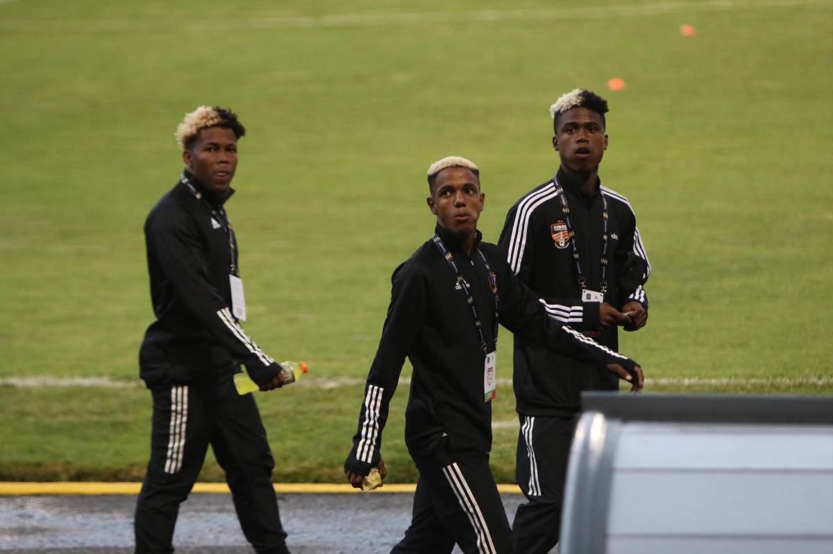 Cibao FC y su público trajeron salsa, bachata y merengue, pero en la cancha Motagua bailó sus goles al ritmo punta