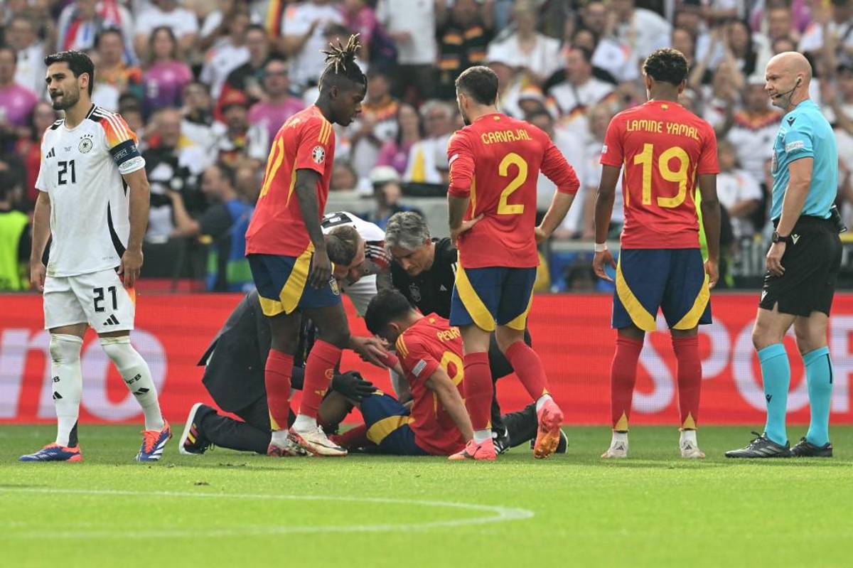 Kroos se cargó a Pedri en su último partido: duras imágenes de la eliminación de Alemania ante España en la Eurocopa