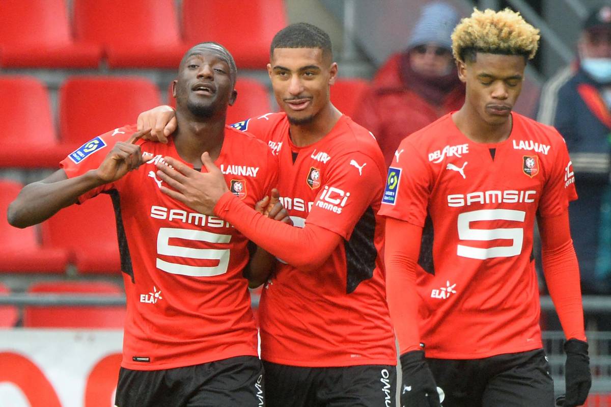 ¡Van en caída libre! Alberth Elis y el Girondins de Burdeos reciben humillante paliza del Rennes en la Ligue 1