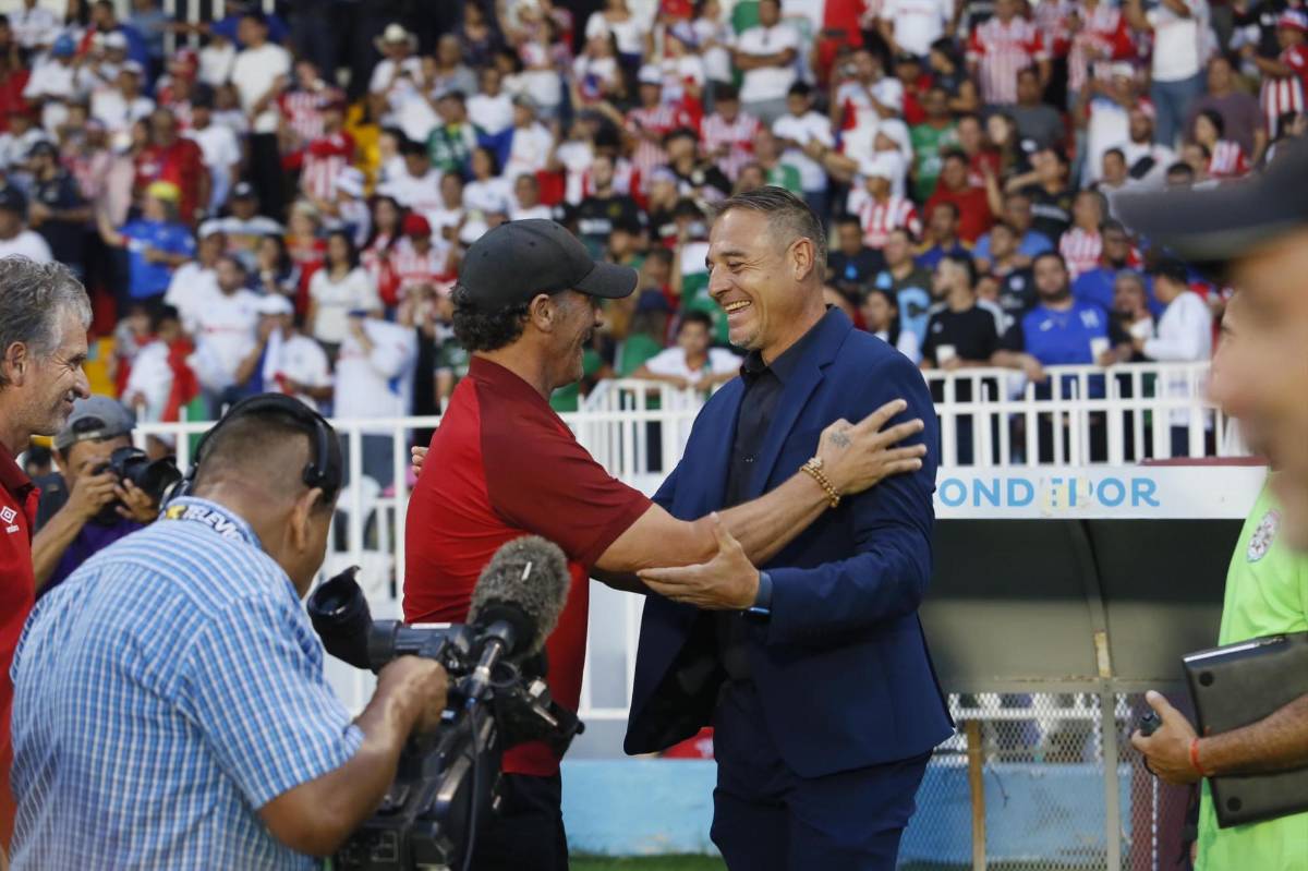 Los locos que se colaron a ver la final en el Nacional, el tremendo llenazo de Olimpia y tristeza de Marathón; invitado especial