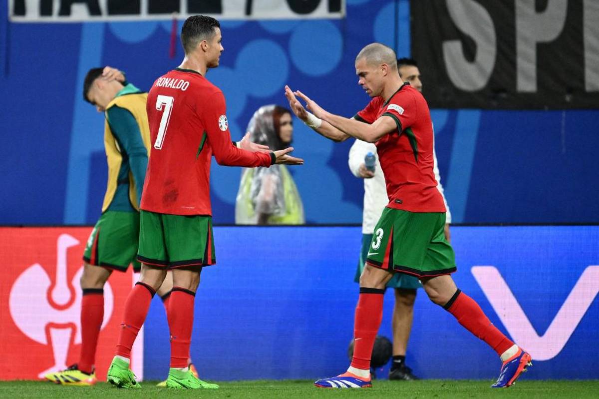 Cristiano Ronaldo hizo historia en la Eurocopa y le gritó el gol de Portugal al portero; Pepe rompió récord