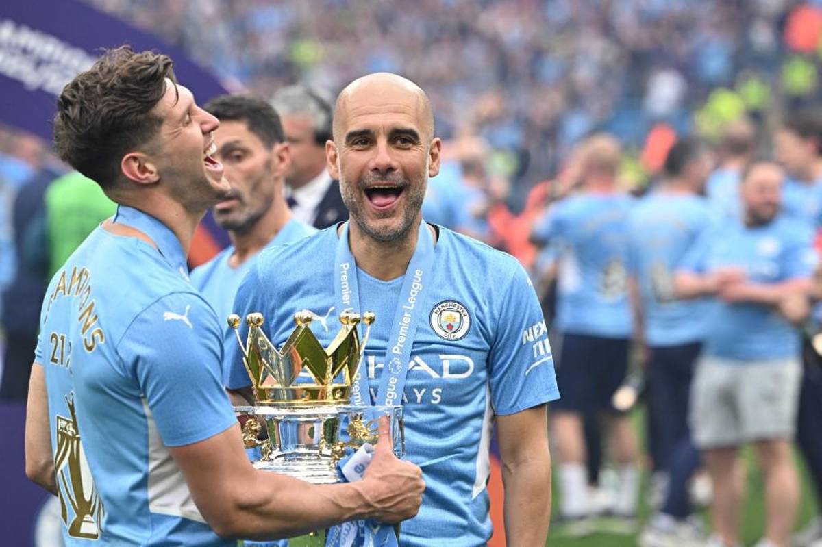 Así se festeja una Premier League: Guardiola llora y la tremenda locura en el City tras conseguir el título