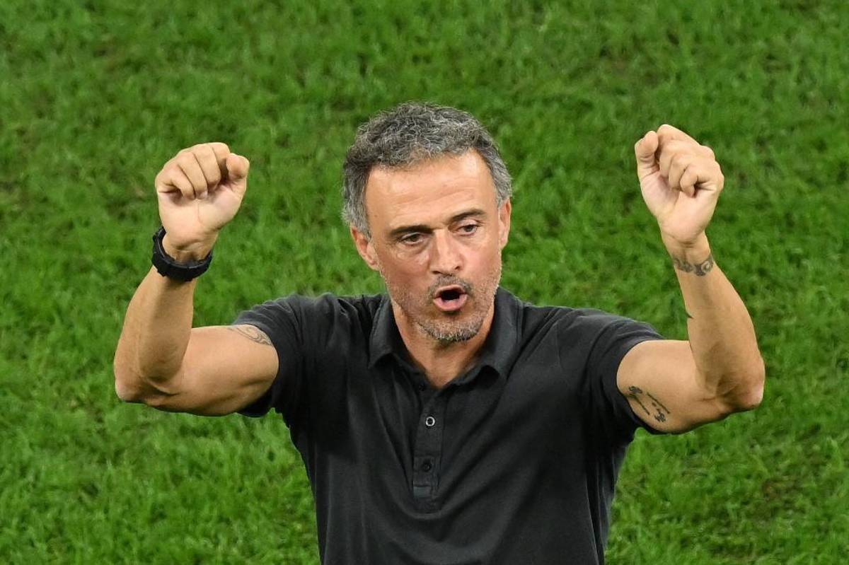 Ex jugador de Real Madrid hundió a Luis Enrique, Pedri y Ansu Fati destrozados; las duras fotos de la eliminación de España y la fiesta de Marruecos