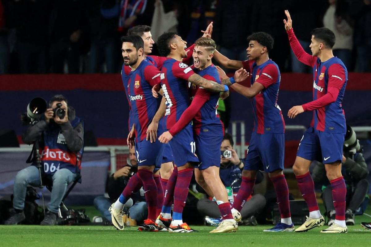 ¡Ha vuelto! Barcelona echó al Napoli de la Champions y regresa a los cuartos de final luego de cuatro años