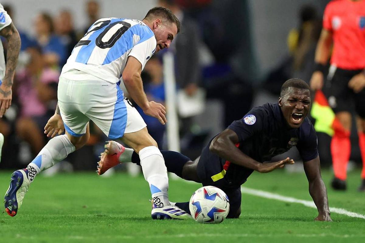 Copa América 2024: Messi falló penal, el show del Dibu Martínez y así festejó Argentina el sufrido pase a semifinales