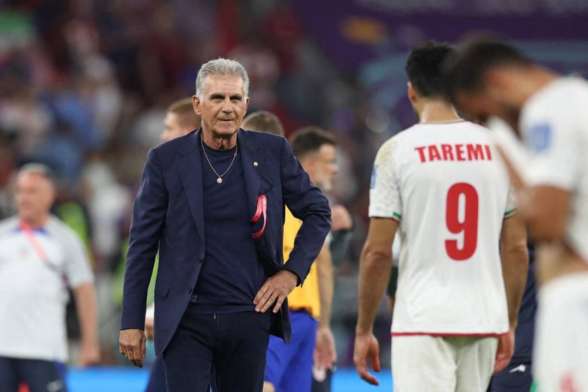 No respetó y lo echaron: aficionado fue expulsado del estadio y los jugadores de Irán devastados por derrota ante Estados Unidos