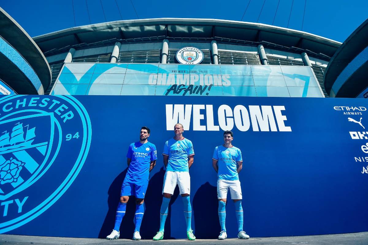 Así presentó el Manchester City a sus flamantes fichajes: la provocación de Haaland y el dorsal de Julián Álvarez