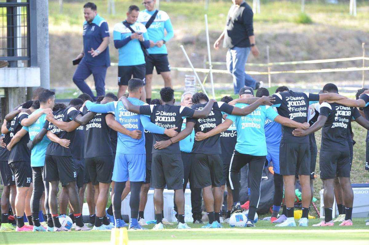 Mathías Vázquez se estrenó en la Selección de Honduras y Rueda se llevó una sorpresa en el entrenamiento