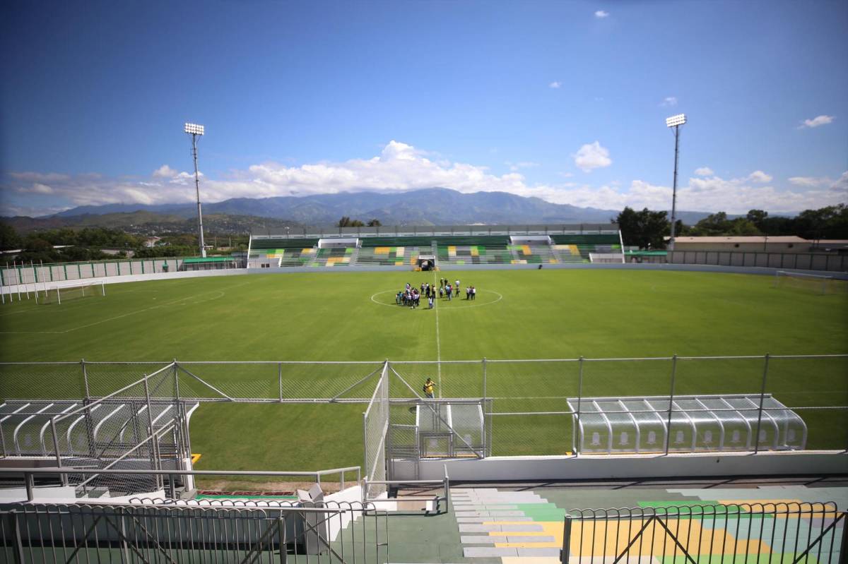 ¡Una preciosura! El Carlos Miranda de Comayagua vuelve a ser uno de los mejores estadios de Honduras