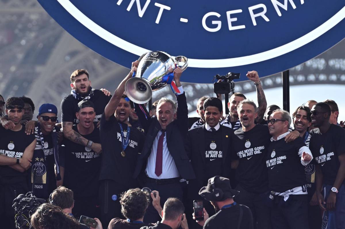 Luis Enrique se desata: la locura en París por el título del PSG en Champions