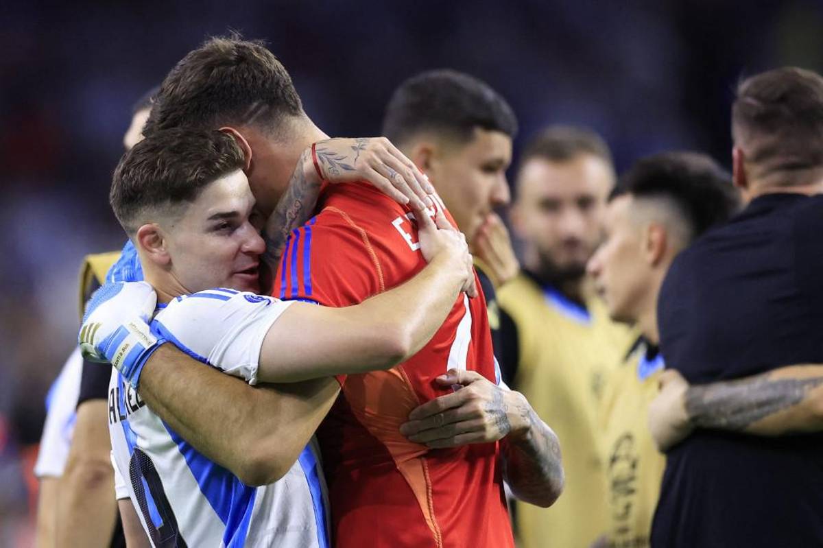 Copa América 2024: Messi falló penal, el show del Dibu Martínez y así festejó Argentina el sufrido pase a semifinales