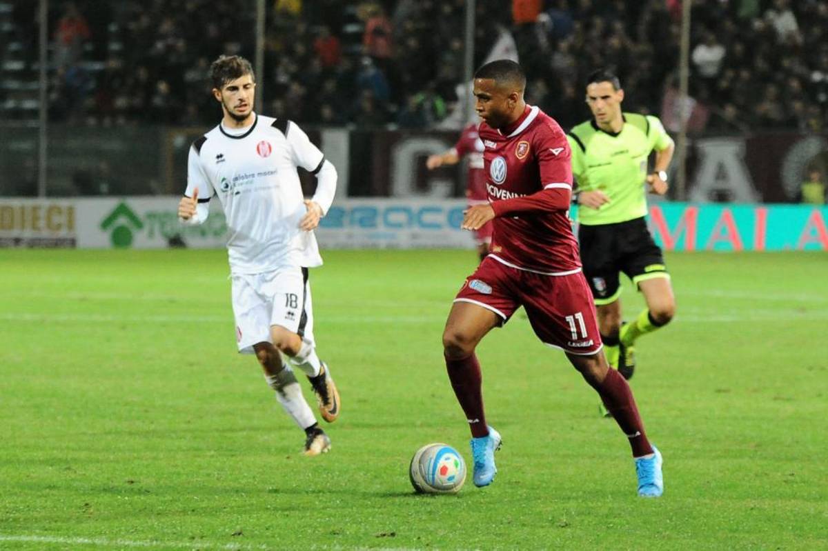 ¡UNO MÁS! La legión sigue creciendo en Europa: cuatro en Grecia, uno en Italia, España y Portugal