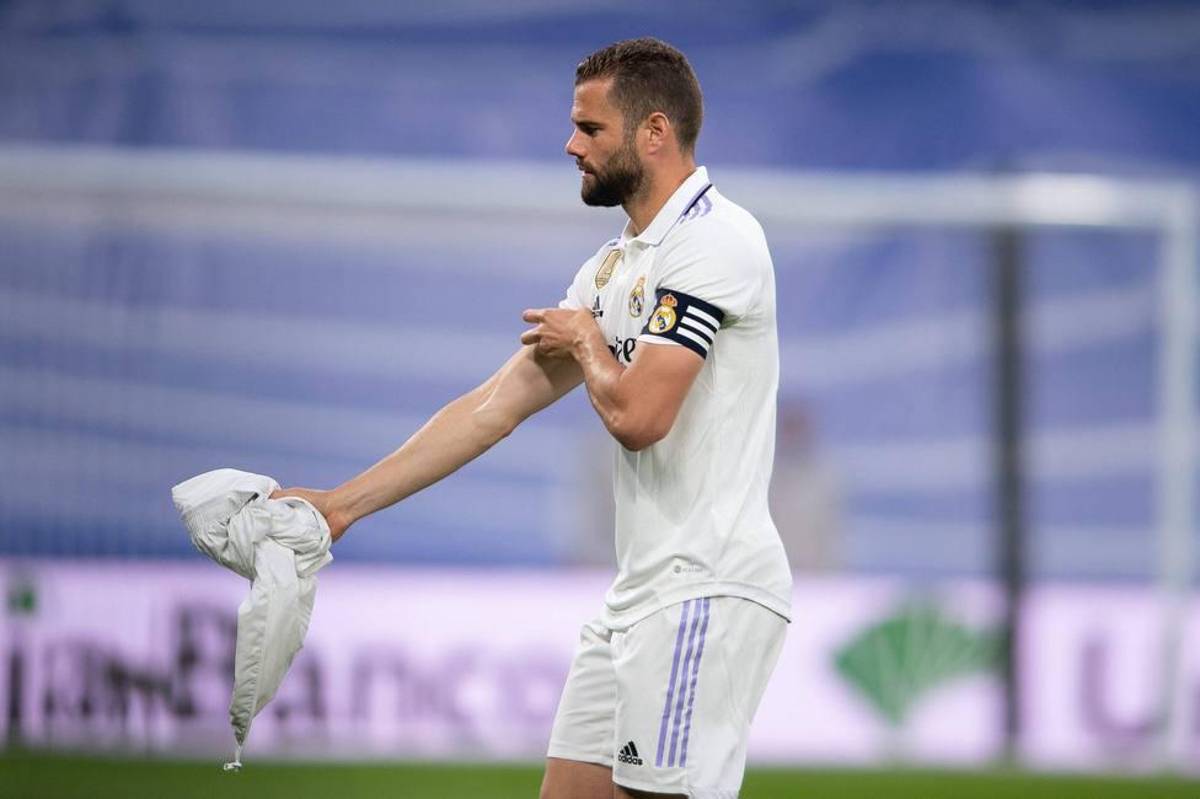 Messi toma sorpresiva decisión en las últimas horas y Benzema firma con su nuevo club; los fichajes del Chelsea y PSG