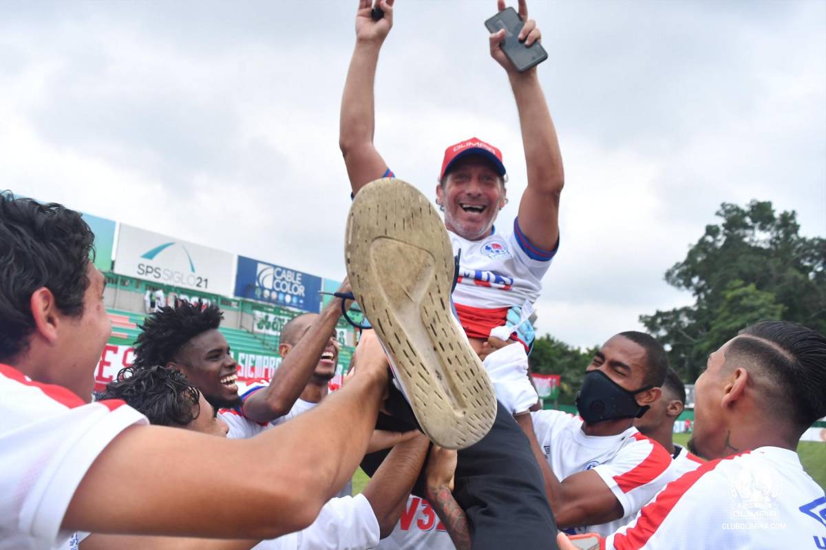 Llegó a 100 triunfos en Liga Nacional: ¡los grandes logros de Pedro Troglio en el fútbol de Honduras con Olimpia!