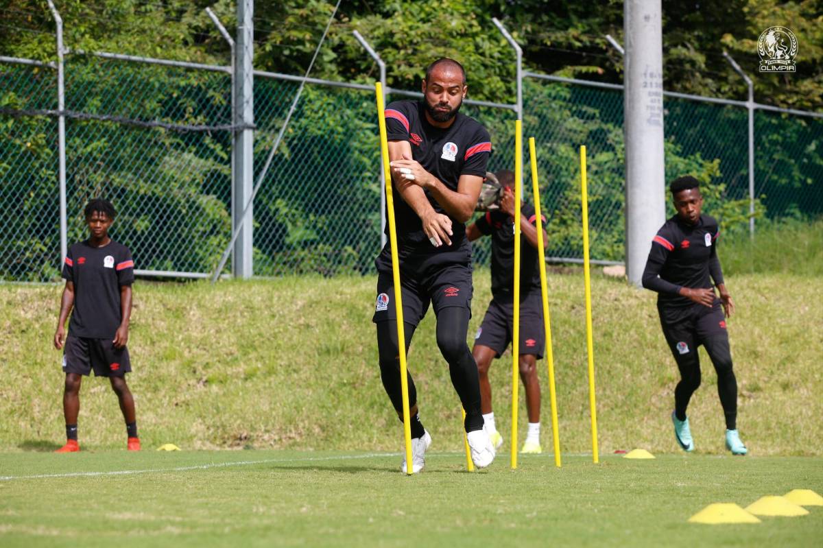 El Olimpia de Pedro Troglio sufre malas noticias y presentará dos bajas de cara a la gira de amistosos por USA