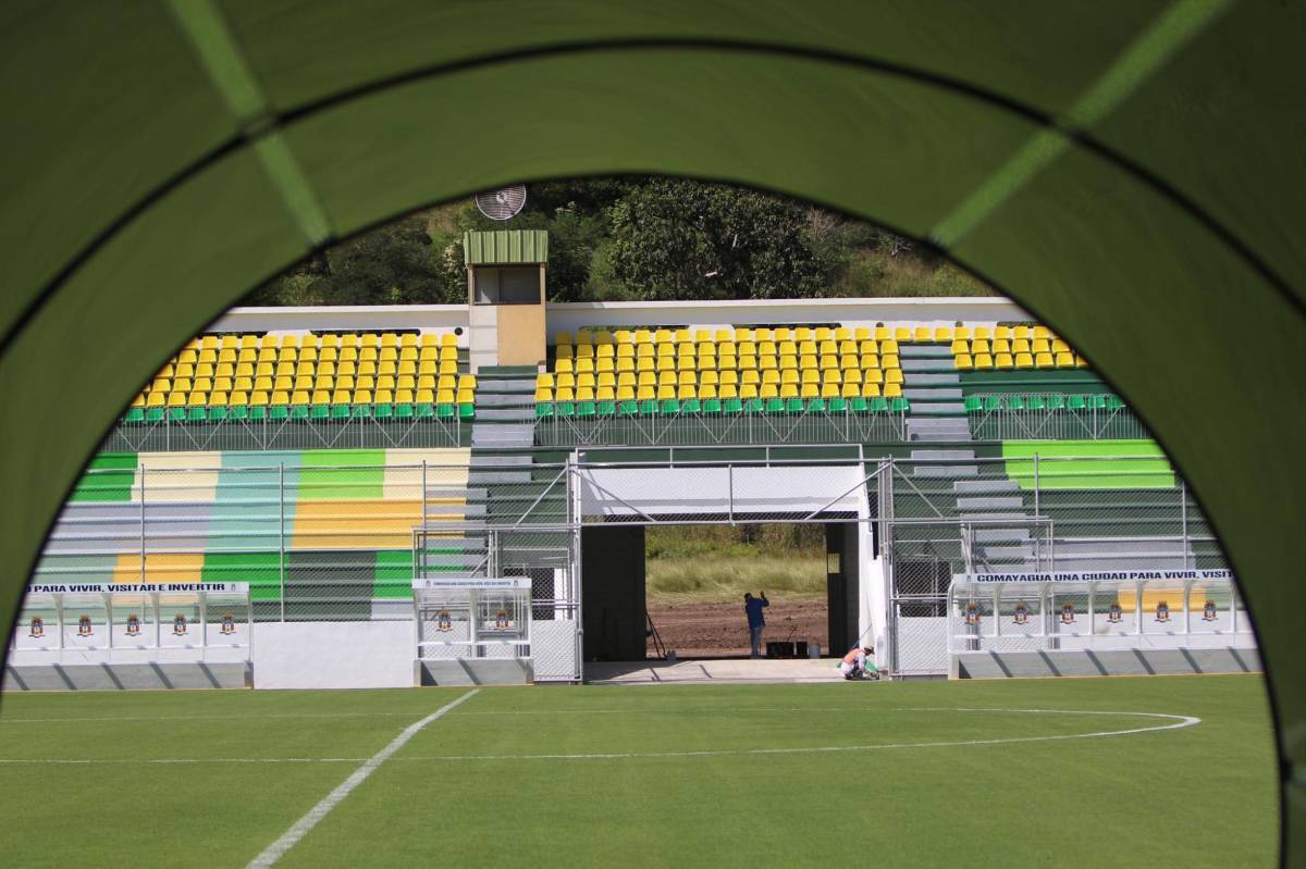 ¡Una preciosura! El Carlos Miranda de Comayagua vuelve a ser uno de los mejores estadios de Honduras