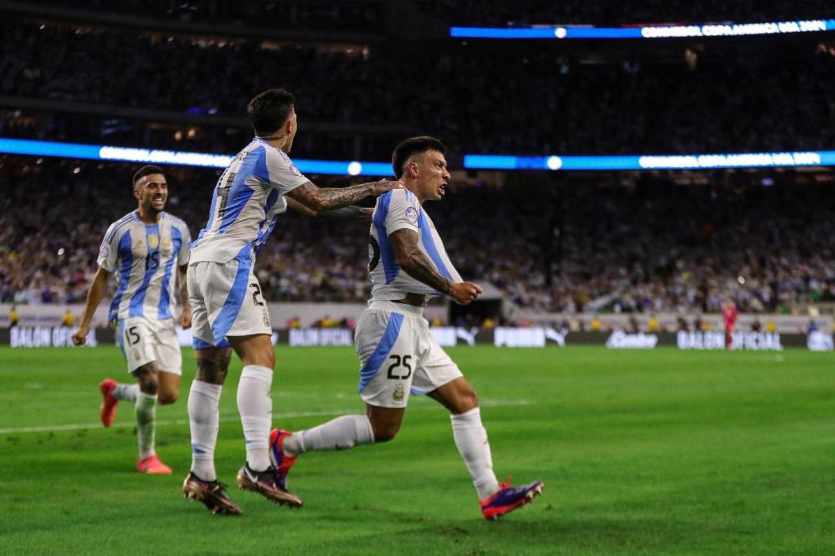 Copa América 2024: Messi falló penal, el show del Dibu Martínez y así festejó Argentina el sufrido pase a semifinales