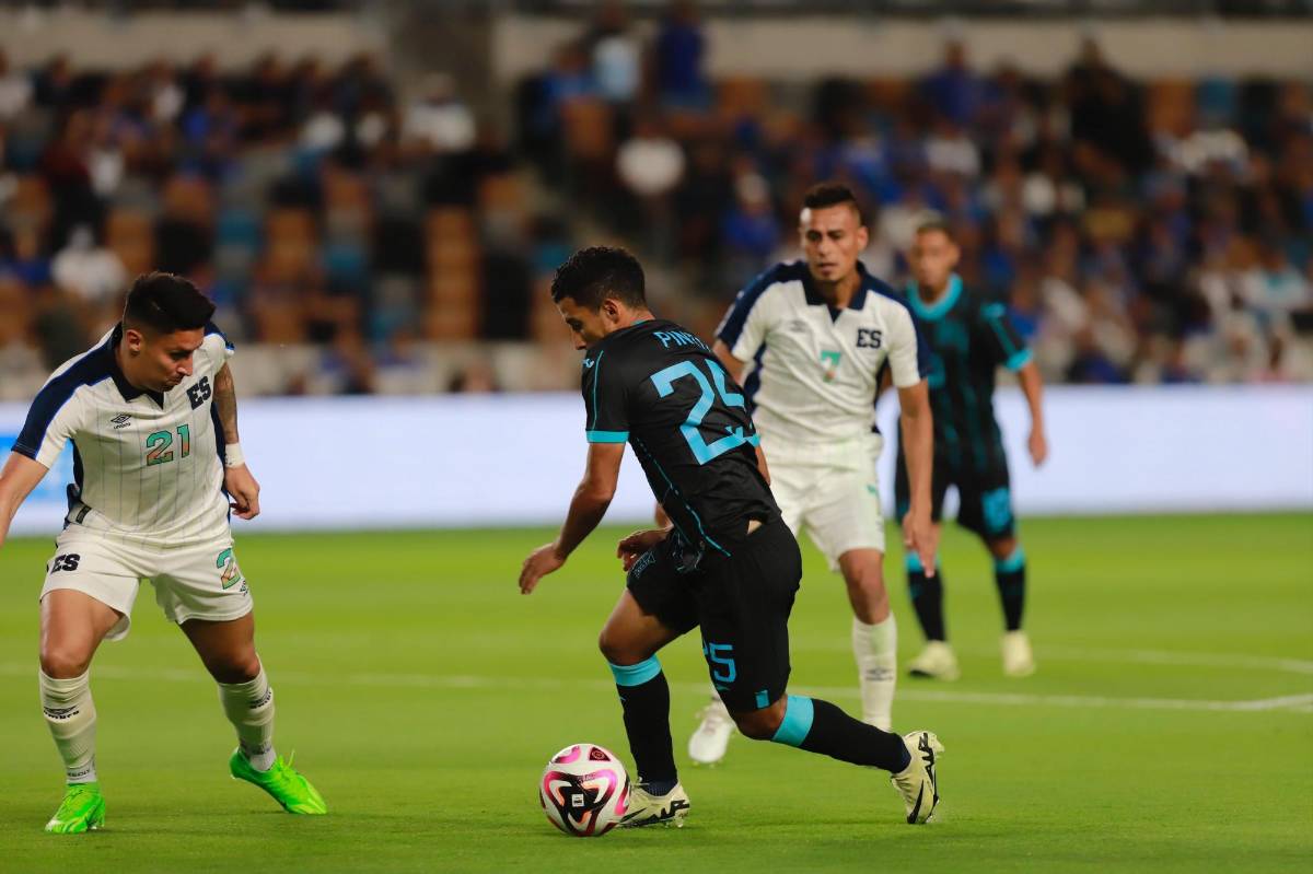 FOTOS: El principiante en la Selección de Honduras, los sacrificados y ambientazo en Houston con los salvadoreños
