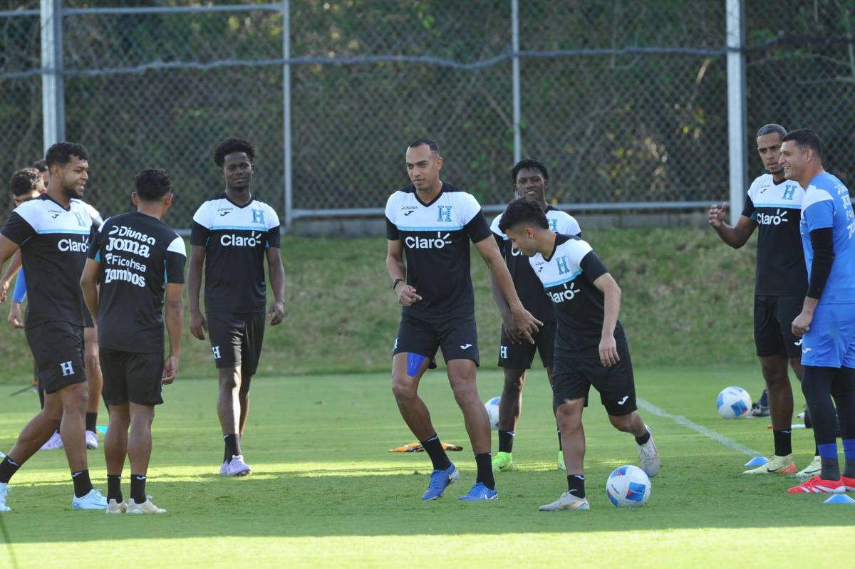 Mathías Vázquez se estrenó en la Selección de Honduras y Rueda se llevó una sorpresa en el entrenamiento
