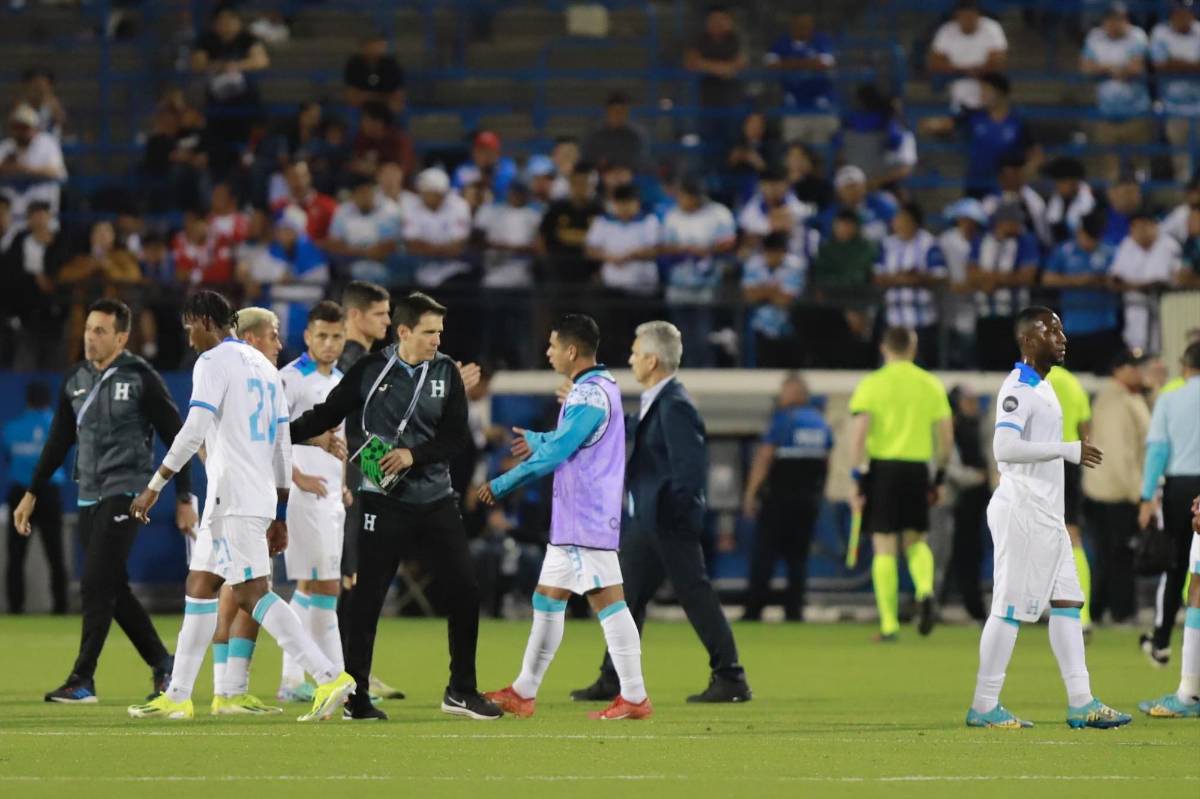 Costa Rica nos mandó a callar y la afición respondió furiosa: indignación e impotencia en Honduras tras dolorosa derrota