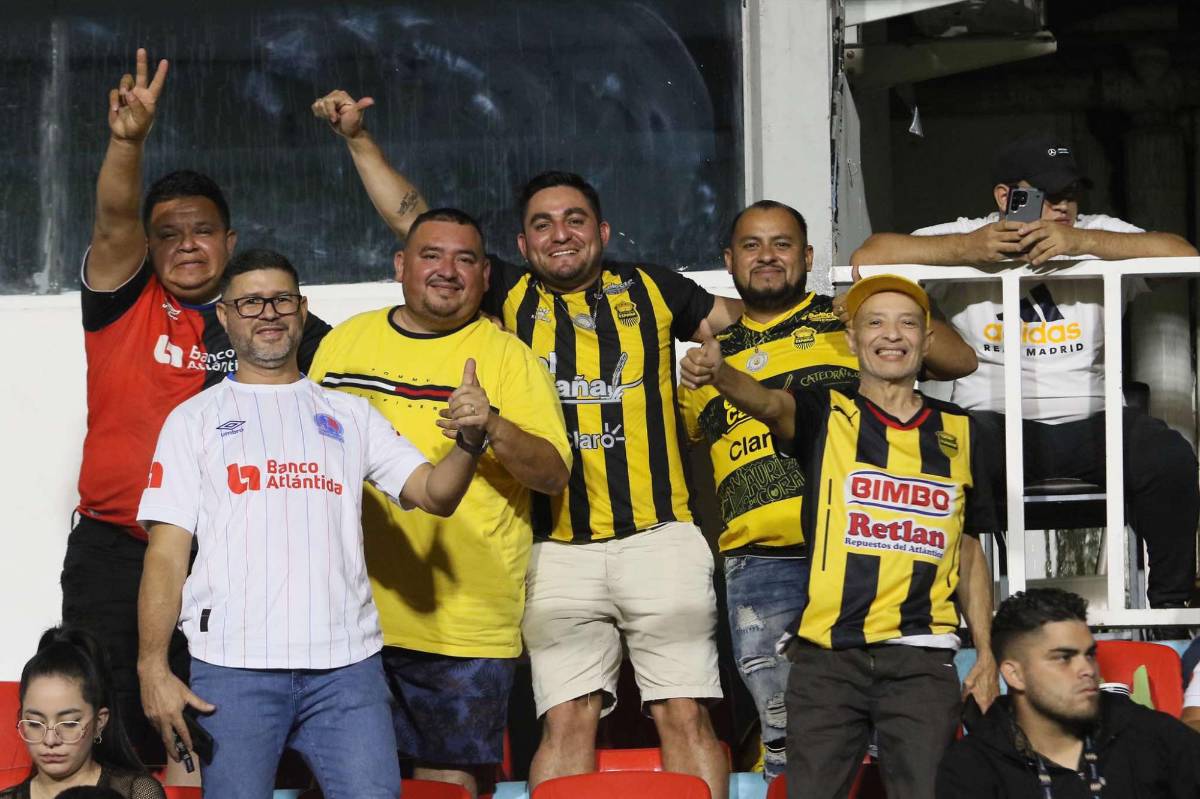 No se vio tv: la dedicatoria especial de los jugadores de Olimpia a Demetri Gordon, el “infierno” de la Ultra Fiel y el niño llegó con su pepe