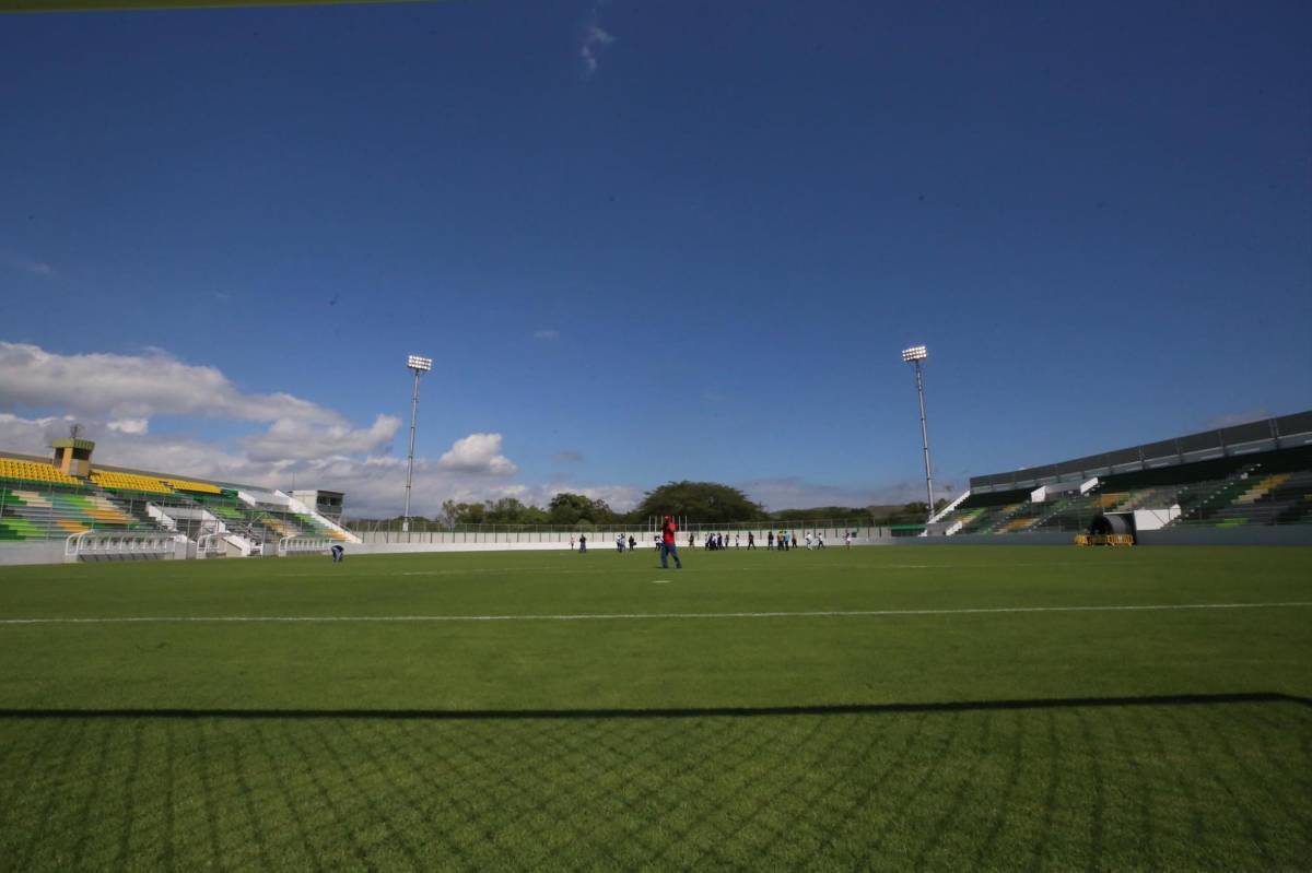 ¡Una preciosura! El Carlos Miranda de Comayagua vuelve a ser uno de los mejores estadios de Honduras