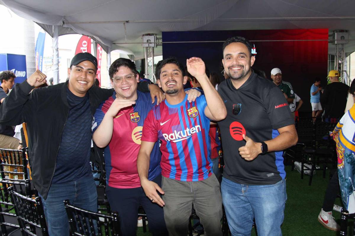 Caras largas, burlas, celebraciones y un “ahorcado”... ¡así se vivió el clásico Real Madrid vs Barcelona en el estadio virtual de DIEZ!