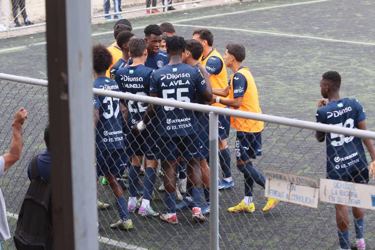 Goles, sorpresas e invitados: así se vivió el primer pulso de la gran final del torneo de reservas entre Motagua y Olimpia