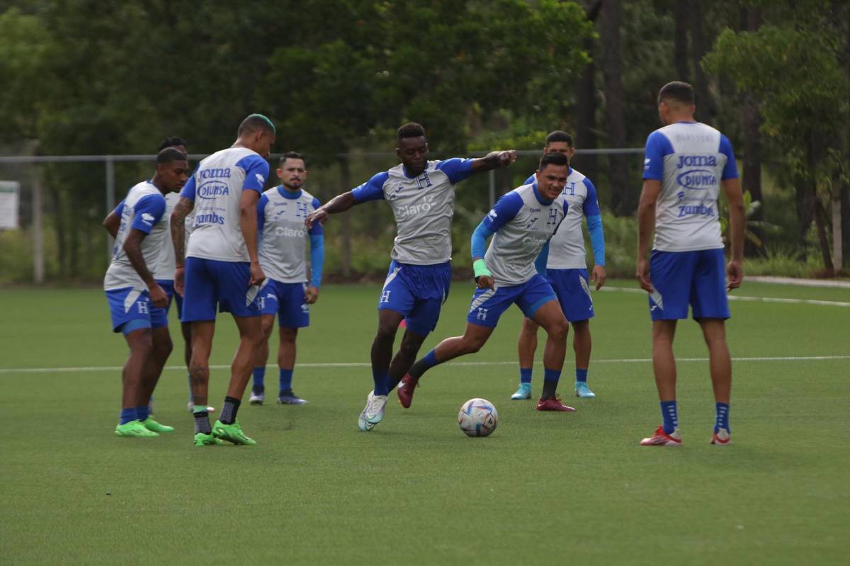 ¿Cómo podría ser el 11 de Diego Vázquez para el duelo de la Selección de Honduras ante la Argentina de Messi?