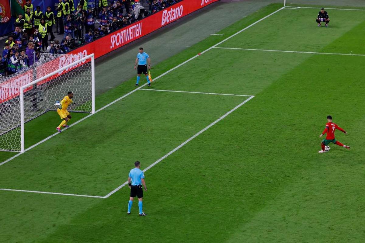 Triste gesto de Cristiano con Pepe, el señalado de Portugal - Francia y el motivo por el que Mbappé salió de la Eurocopa