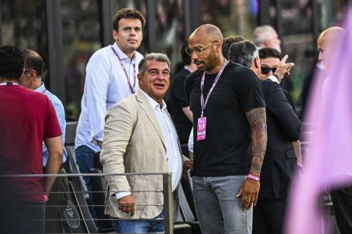 Un invitado de lujo, la fiesta con Raphinha y el look de Laporta: Así fue el estreno del Barca en su gira por Estados Unidos