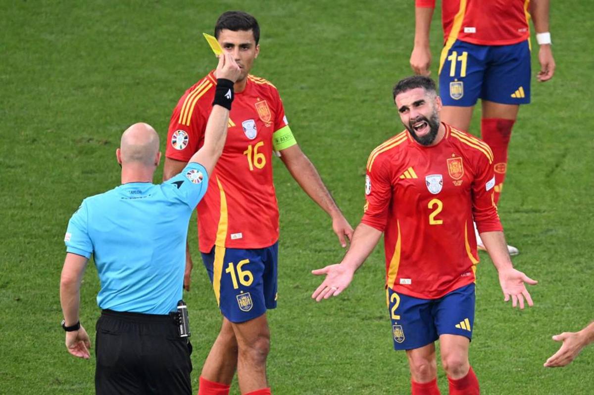 Francia sonríe: el cuádruple golpe que recibió España en la Eurocopa 2024 y la reacción de Luis de la Fuente