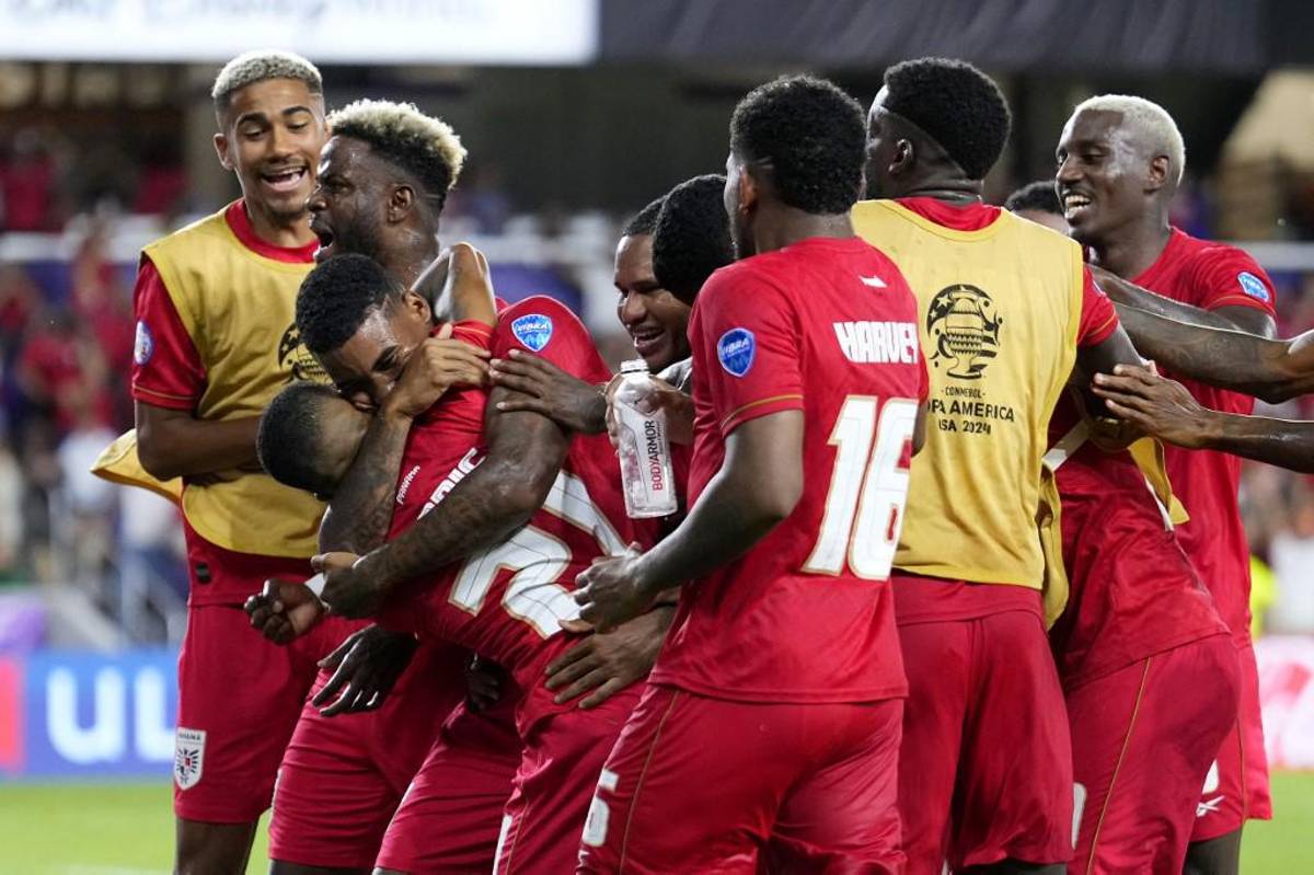 Festejo histórico de Panamá en Copa América y la hermosa árbitra; Pulisic se enfada y lo ignoran tras eliminación de USA