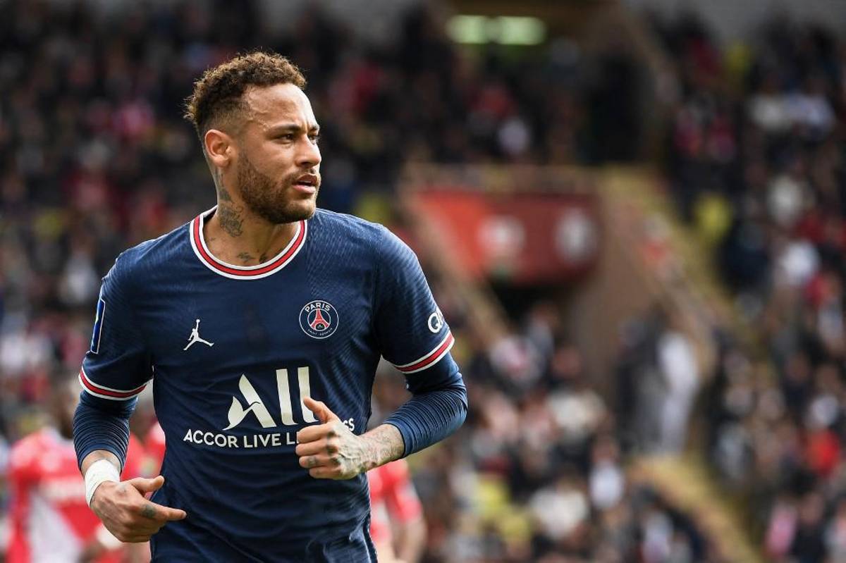 Desvelan la increíble lista de los futbolistas mejor pagados del mundo ¿Quién es el número uno?