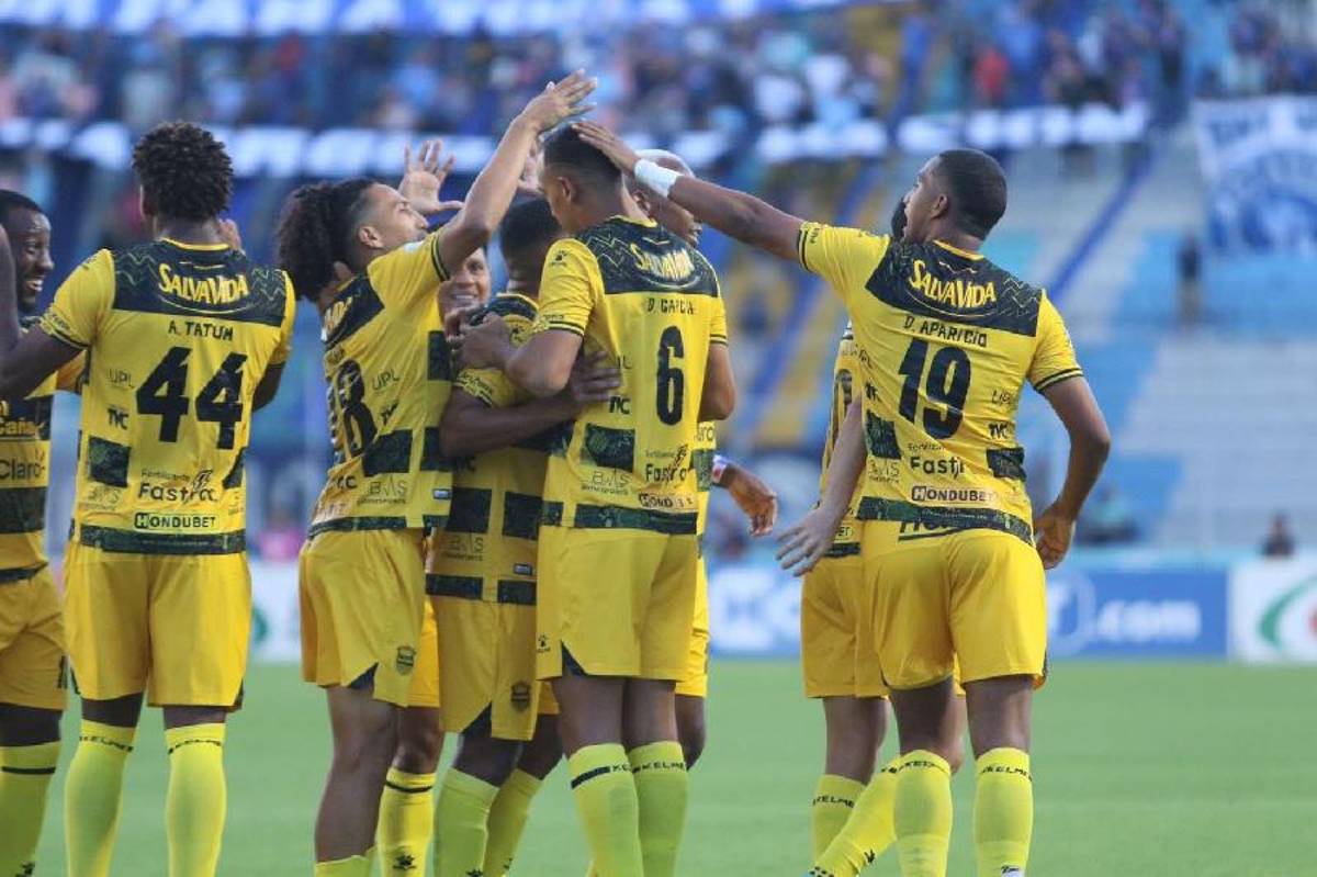 Los equipos que más veces ganaron las vueltas regulares en la historia de Liga Nacional ¿Cuántos títulos lograron al ser líderes?